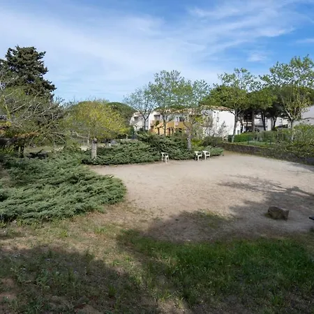 T2 Port Lano Clim Piscine Parking Apartment